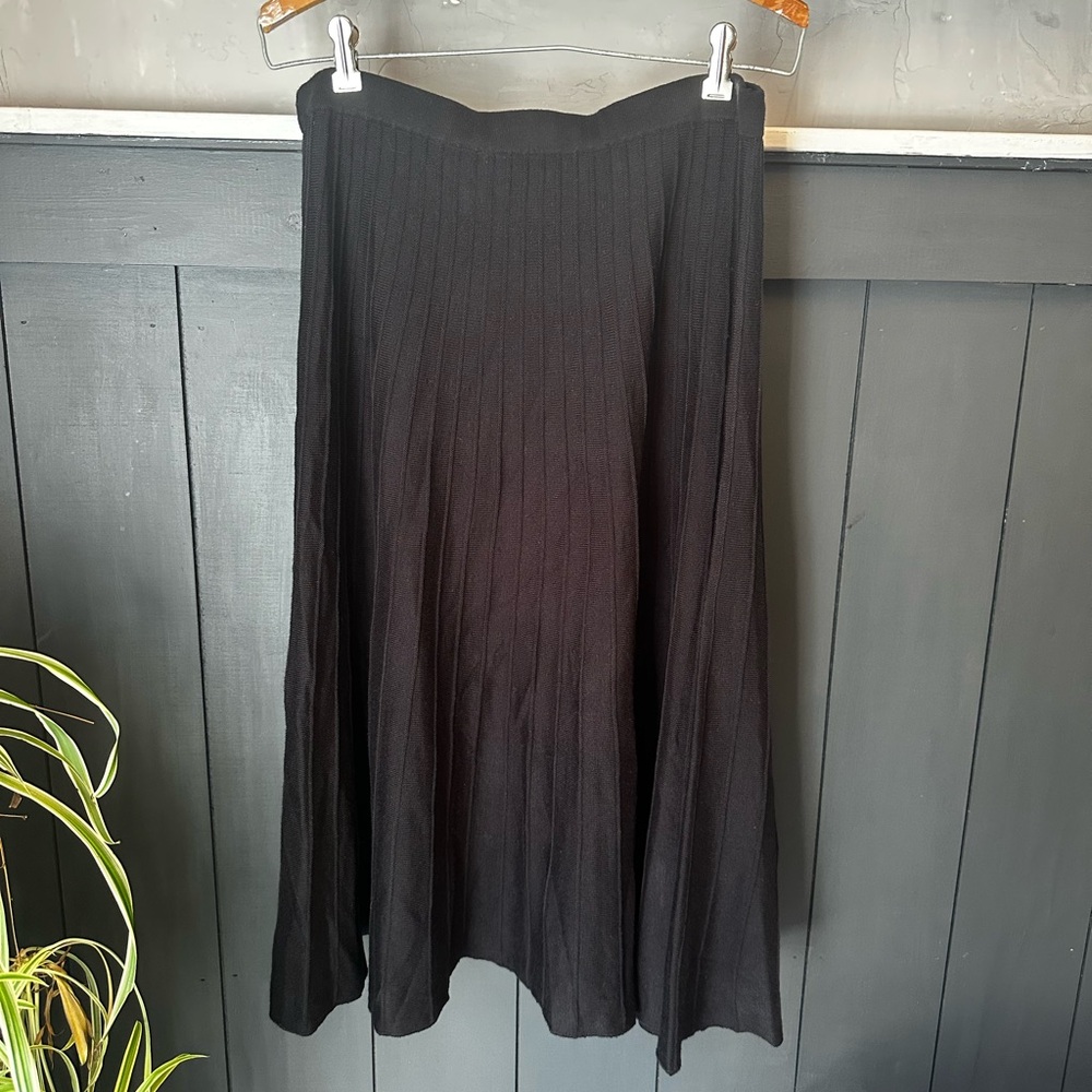Requirements Women's Elegant Pleated Midi Skirt Elastic Waist size‎ Large
